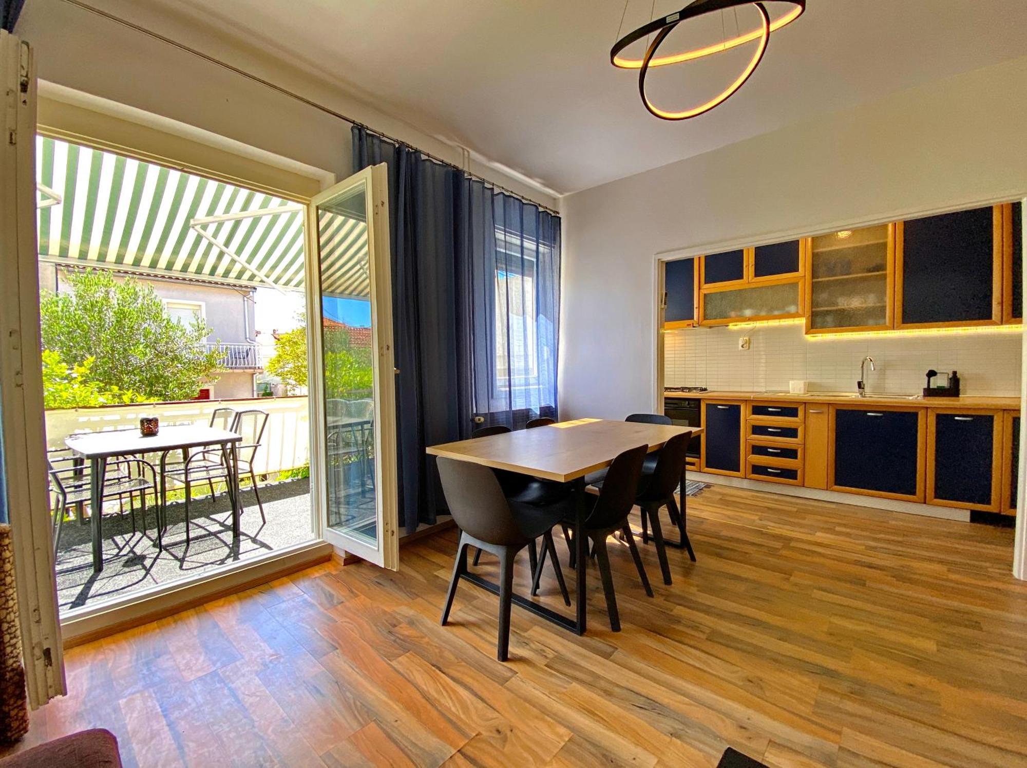 Apartments Cala Biograd Na Moru Bilik gambar