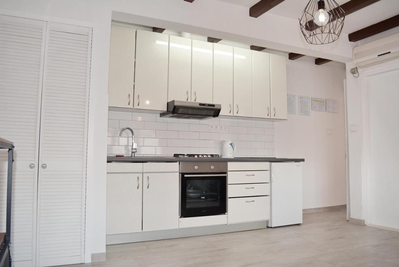 Apartments Cala Biograd Na Moru Luaran gambar